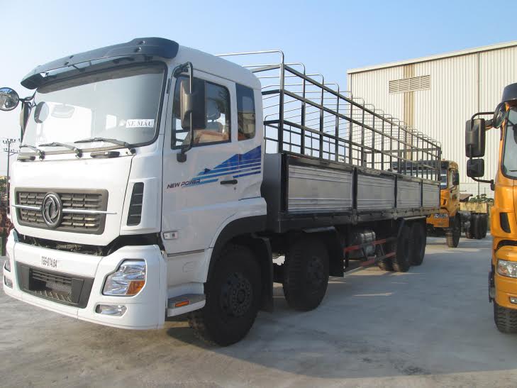 Xe tải thùng 4 chân Dongfeng Trường Giang tải trọng 17 tấn 99 - Giá rẻ