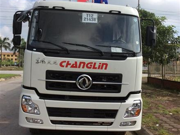 Xe tải Dongfeng 3 chân gắn cẩu Unic 12 tấn